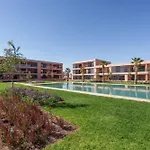 Azure Haven A Contemporary Retreat With A Luxury