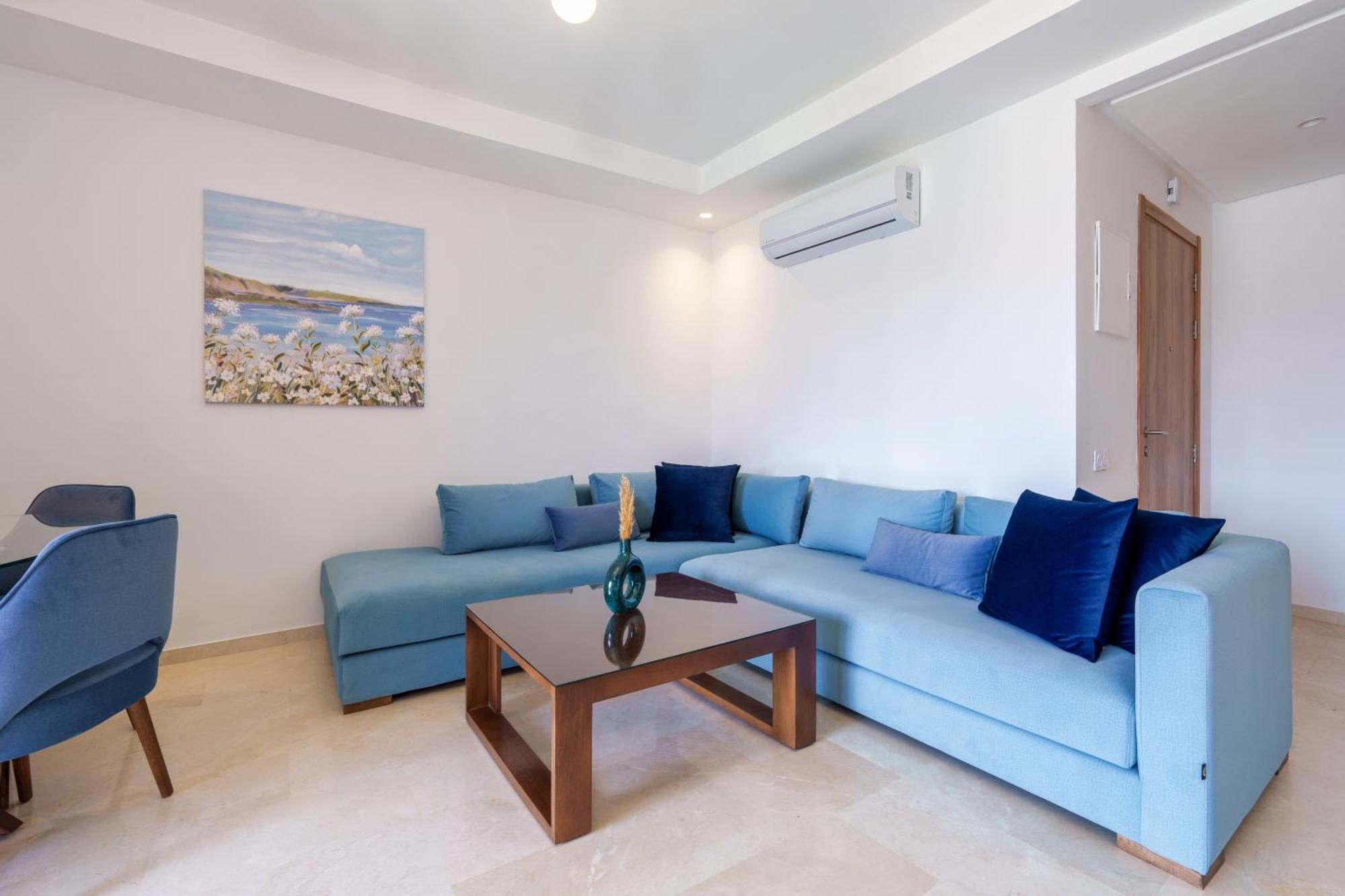 Azure Haven A Contemporary Retreat With A Luxury Marrakesh